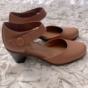 Easy Spirit Clarice Mary Jane heel size 5